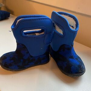 Toddler Bogs Blue Camouflage Winter Boots
